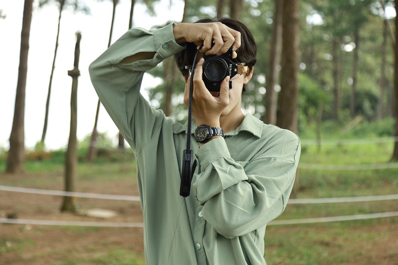 How to Photograph Rain and Stormy Weather Creatively